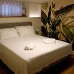شقة Agada