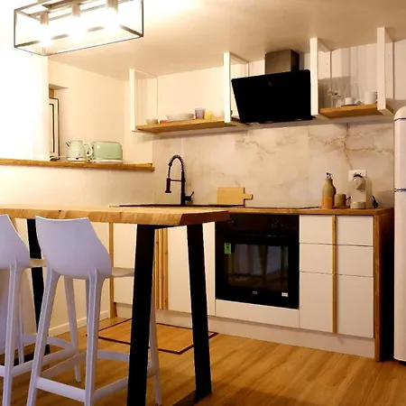 Lägenhet Agada Aci Castello